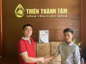 Trao thưởng nhân viên kinh doanh xuất sắc của Aikibi