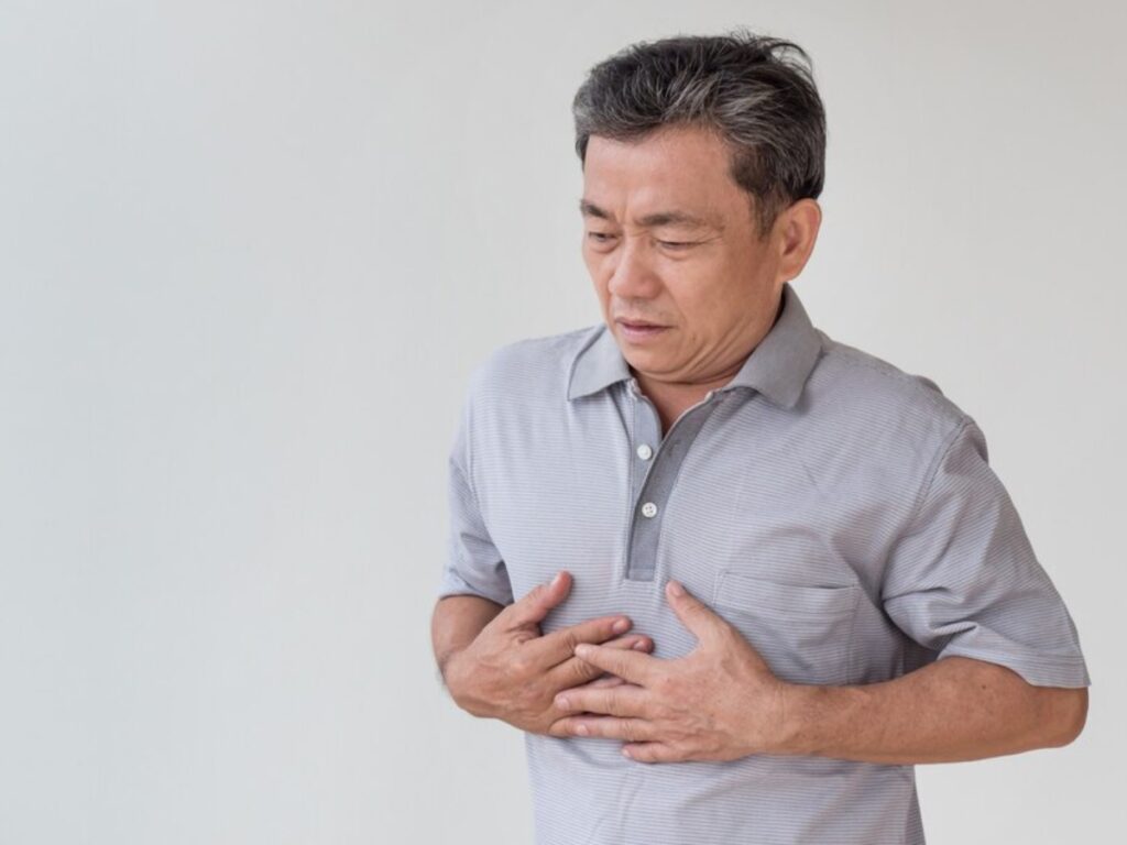 Nước ion kiềm tươi giúp giảm đau bao tử