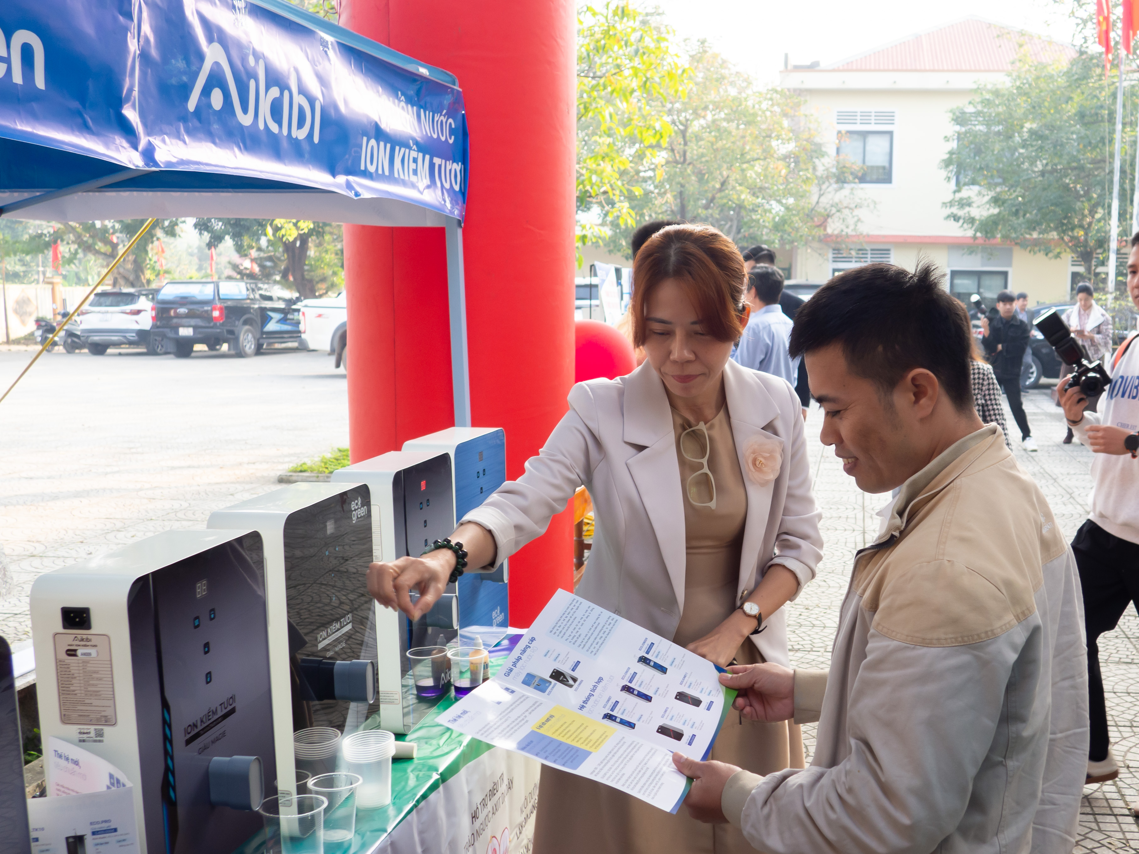 Hội nghị nghiệm thu đề tài nghiên cứu hiệu quả sinh hóa của nước ion kiềm Magie